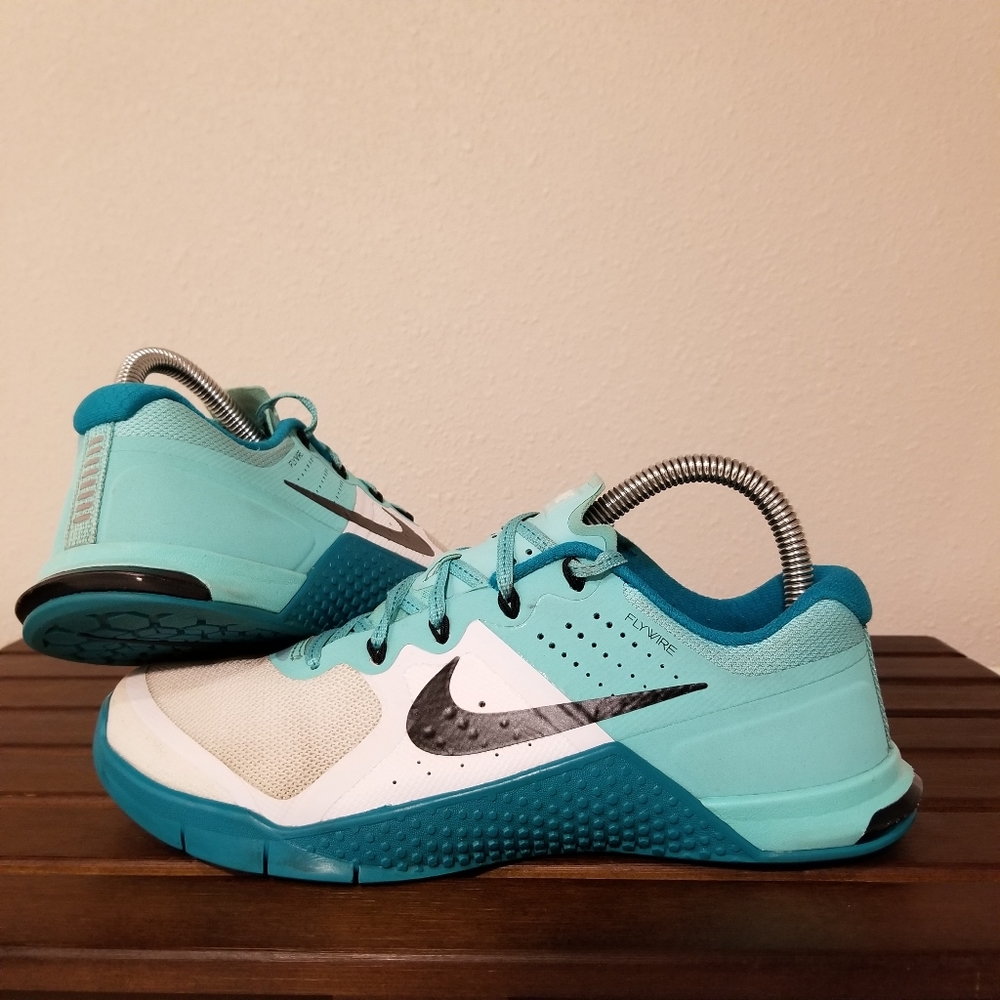 Nike Metcon Teal White Size 8.5 training